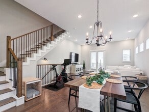 1114 W 15th 1/2 St in Houston, TX - Building Photo - Building Photo