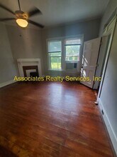 115 NE 9th St in Gainesville, FL - Building Photo - Building Photo