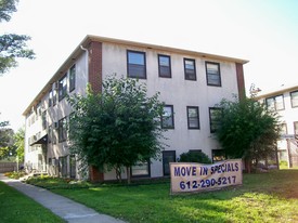 3833 W Broadway Ave Apartments