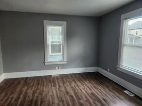 222 Park St in Lancaster, OH - Building Photo - Building Photo