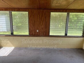 409 4th Pl in Merritt Island, FL - Foto de edificio - Building Photo