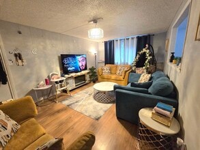 1066 Magee Pl in Saint John, NB - Building Photo - Building Photo