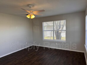 2006 Morgan St in Greenville, TX - Building Photo - Building Photo