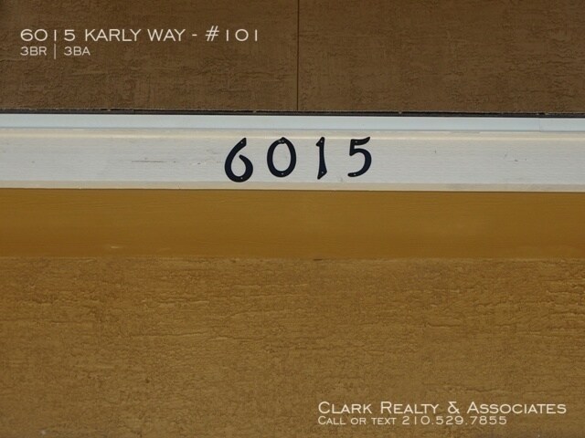 6015 Karly Way-Unit -#101 in San Antonio, TX - Building Photo - Building Photo