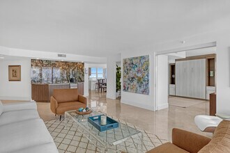 5200 N Ocean Dr in Riviera Beach, FL - Building Photo - Building Photo