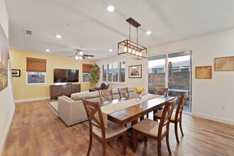 3513 Nuestra Ave in Sacramento, CA - Building Photo - Building Photo