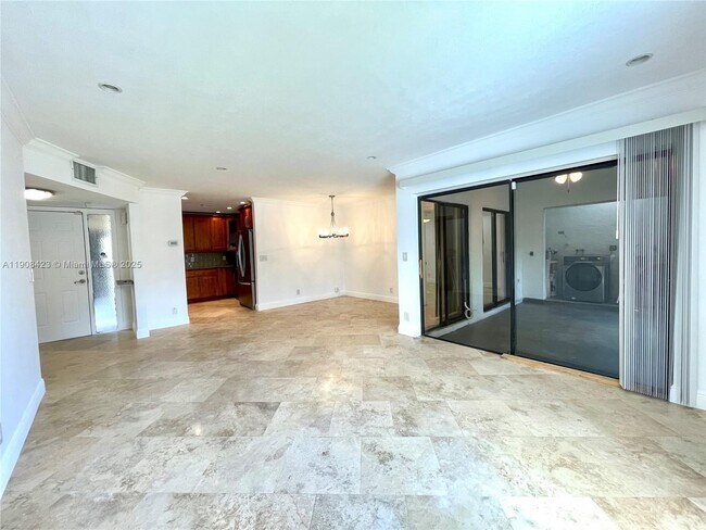 3709 Cocoplum Cir in Coconut Creek, FL - Building Photo - Building Photo