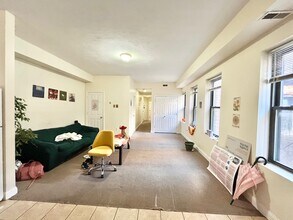 10 S Huntington Ave, Unit 2 in Boston, MA - Building Photo - Building Photo