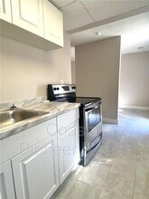 2210 10th St S in St. Petersburg, FL - Building Photo - Building Photo