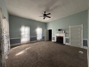 608 N Montgomery St in Gilmer, TX - Building Photo - Building Photo