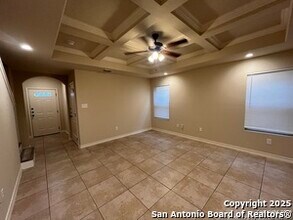 6015 Jax Wy in San Antonio, TX - Building Photo - Building Photo