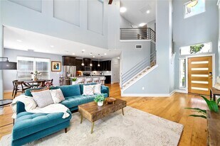 7308 Oberon St in Austin, TX - Building Photo