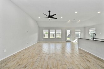 250 Sage Meadows Dr in San Marcos, TX - Building Photo - Building Photo