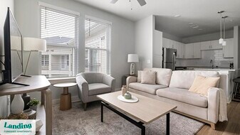 1619 N Frazier St in Conroe, TX - Building Photo