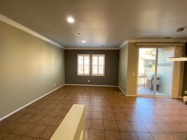 10375 Church St in Rancho Cucamonga, CA - Building Photo - Building Photo
