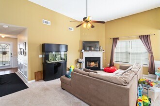 4273 Holliday Rd in College Park, GA - Building Photo - Building Photo