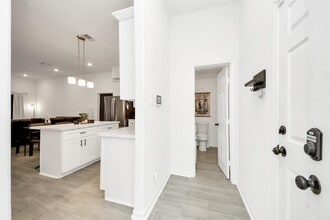 4613 Ireland St in Houston, TX - Building Photo - Building Photo