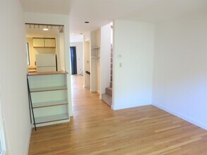 44 Union St, Unit 1 in Cambridge, MA - Building Photo - Building Photo