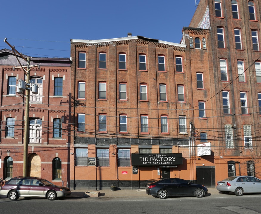 Tie Factory Loft Apartments in Philadelphia, PA - Building Photo