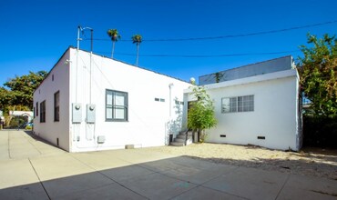 1005 N Harper Ave in West Hollywood, CA - Building Photo - Building Photo