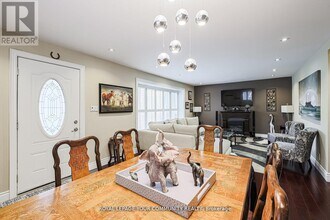 52 Princeway Dr in Toronto, ON - Building Photo - Building Photo