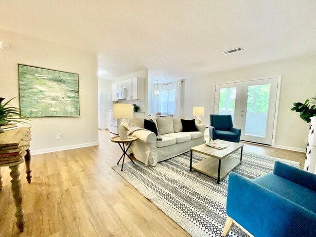 property at 533 Grant Ave