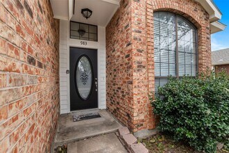 983 Downey Dr in Lewisville, TX - Building Photo - Building Photo
