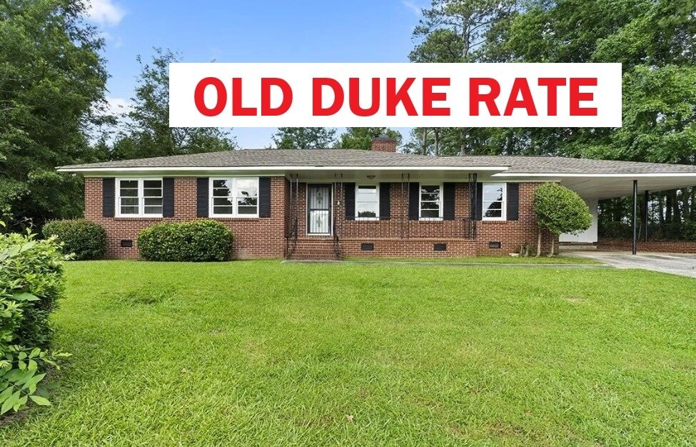 1516 Montague Ave in Greenwood, SC - Building Photo