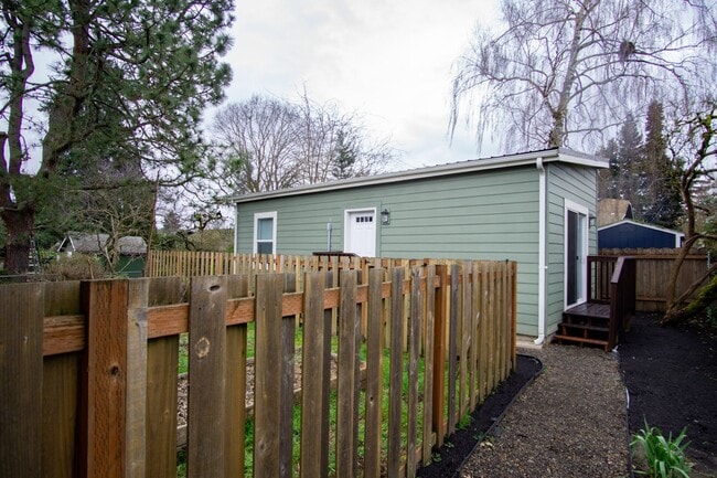 property at 1846 SE Harold St