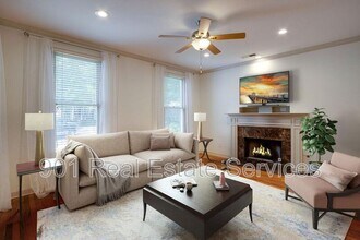 109 Island Crest Cir in Memphis, TN - Foto de edificio - Building Photo