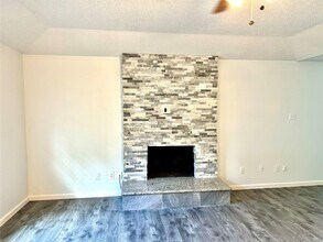 2511 Maple Tree Ct in Stafford, TX - Building Photo - Building Photo