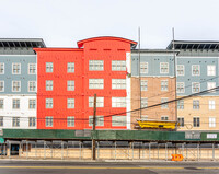 678-690 Grand St in Jersey City, NJ - Building Photo - Building Photo