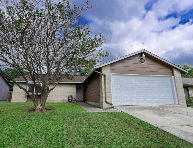 property at 5718 Champions Hill Dr