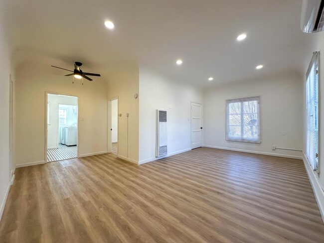 property at 810 E Chevy Chase Dr