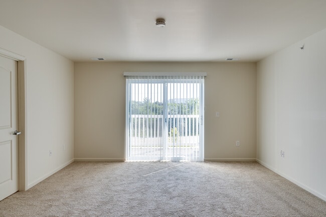 Taylor Crossing Senior Apartments in Auburn Hills, MI - Foto de edificio - Interior Photo