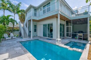 504 Xanadu Pl in Jupiter, FL - Building Photo