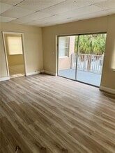 9390 E Bay Harbor Dr in Bay Harbor Islands, FL - Building Photo - Building Photo