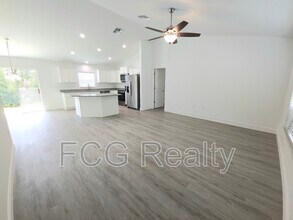 175 Marion Oaks Golf Way in Ocala, FL - Building Photo - Building Photo