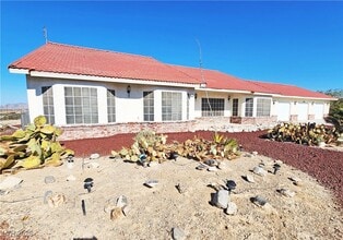 3260 Helicopter Ave in Pahrump, NV - Building Photo - Building Photo