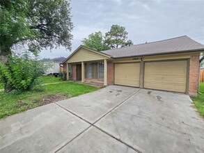 11207 Sagevalley Dr in Houston, TX - Building Photo - Building Photo