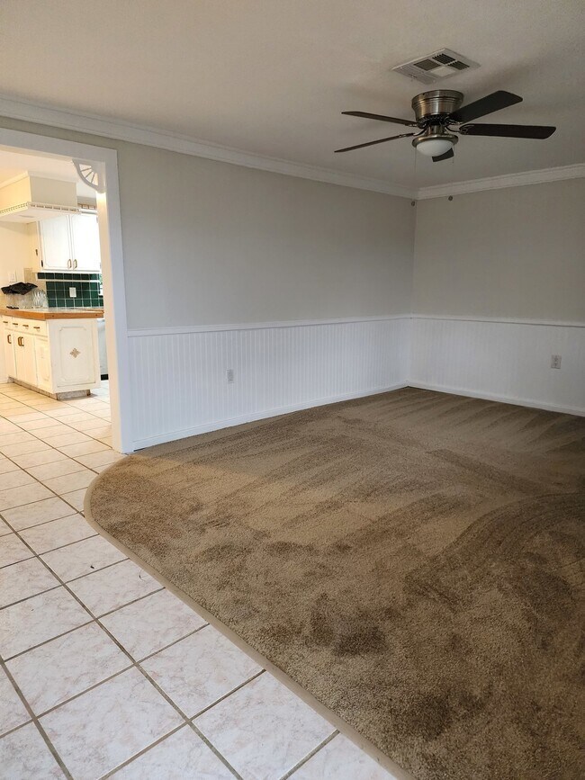 3625 Hendrix St in New Port Richey, FL - Building Photo - Building Photo