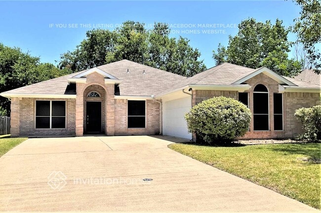 property at 2810 Beacon Hill Dr