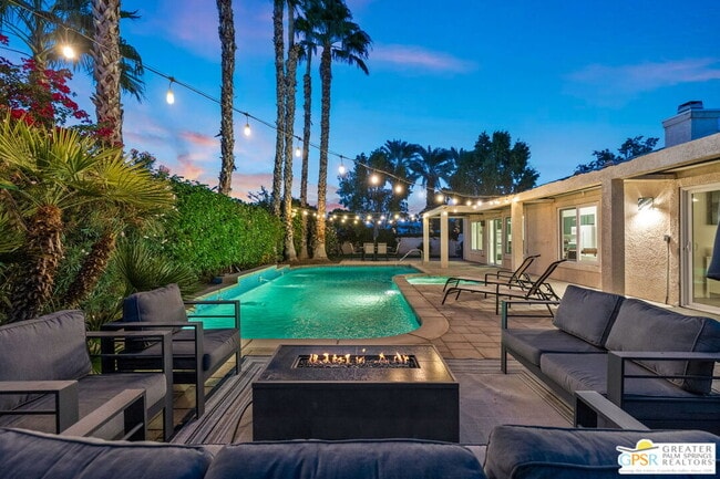 47785 Vía Jardin in La Quinta, CA - Foto de edificio - Building Photo