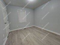 229 Hampton Dr photo'