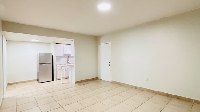 131 Antiquera Ave in Coral Gables, FL - Building Photo - Building Photo