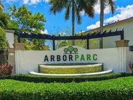 6011 Woods Edge Cir in Riviera Beach, FL - Building Photo