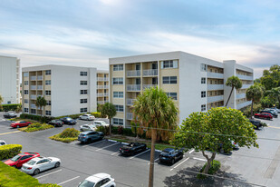 2929 S Ocean Blvd Apartments