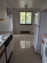 23 Lemon Tree Ct, Unit 2 in Buffalo, NY - Foto de edificio - Building Photo
