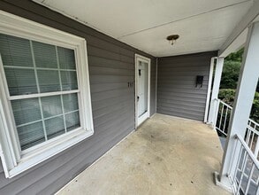 717 Queen Ave NW in Roanoke, VA - Building Photo - Building Photo