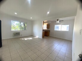 8435 Willis Ave, Unit A in Los Angeles, CA - Building Photo